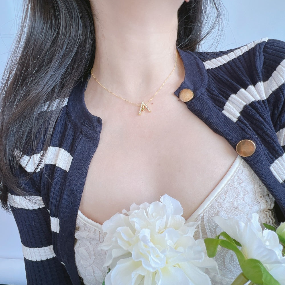 [Polaidi Jewelry]Sparkling "A" Shape Necklace