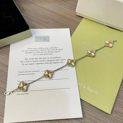 [Polaidi Jewelry]CLOVER 5 MOTIFS CHRISTMAS LIMITED EDITION BRACELET