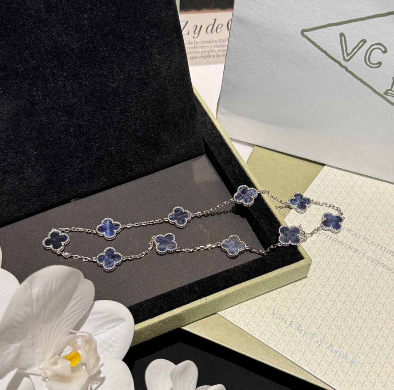 [Polaidi Jewelry]CLOVER 10 MOTIFS BIDE STONE NECKLACE