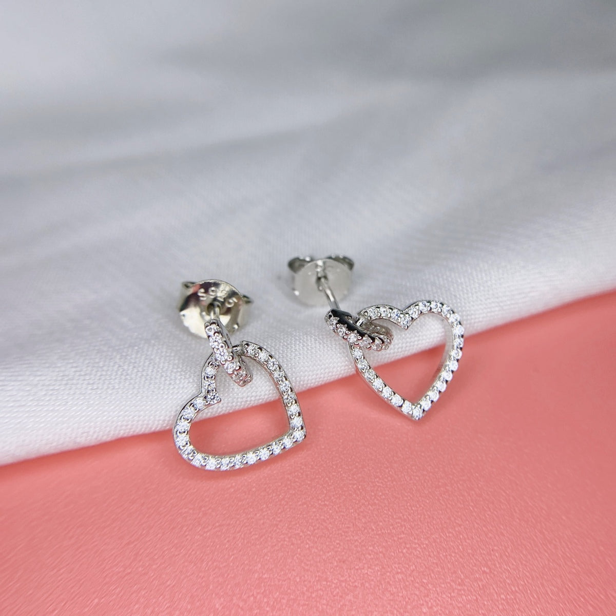 [Polaidi Jewelry]Dainty Heart Shape Earrings