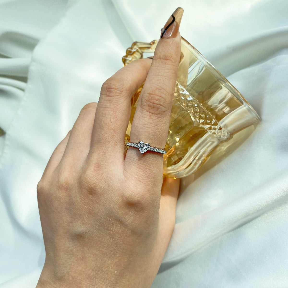[Polaidi Jewelry]0.5 Carat CaratEternity Charming Heart Shape Lover Ring