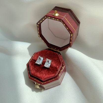 [Polaidi Jewelry]Stylish Shiny Rectangular Center Stone Stud Earrings