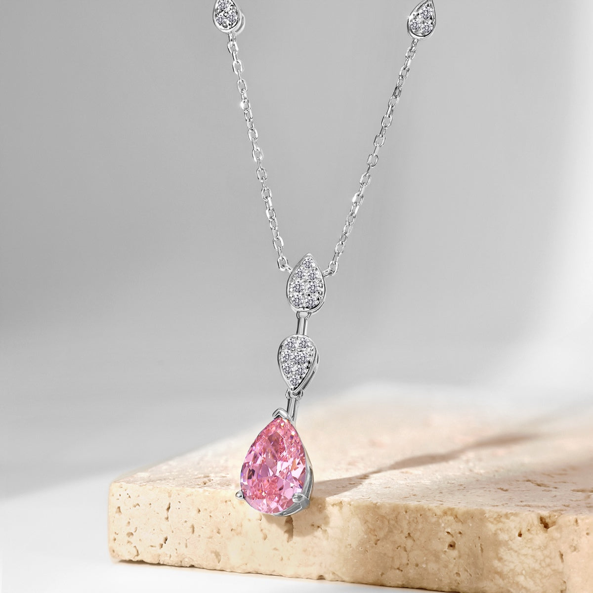 [Polaidi Jewelry]Dazzling Pear Cut Necklace