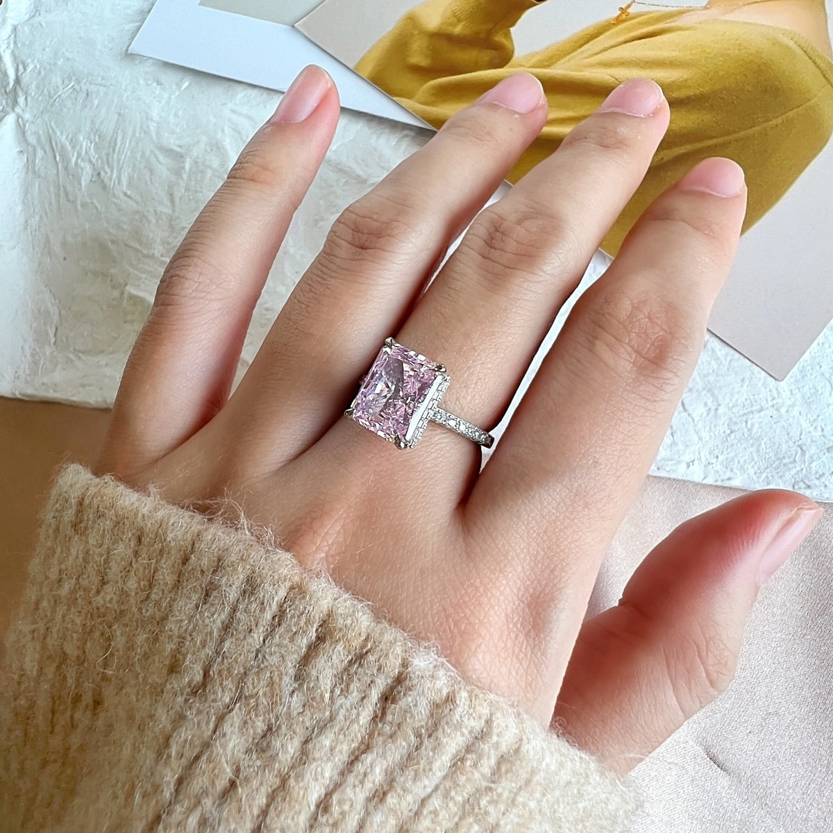 [Polaidi Jewelry]4.0 Carat Luxurious Engagement Ring