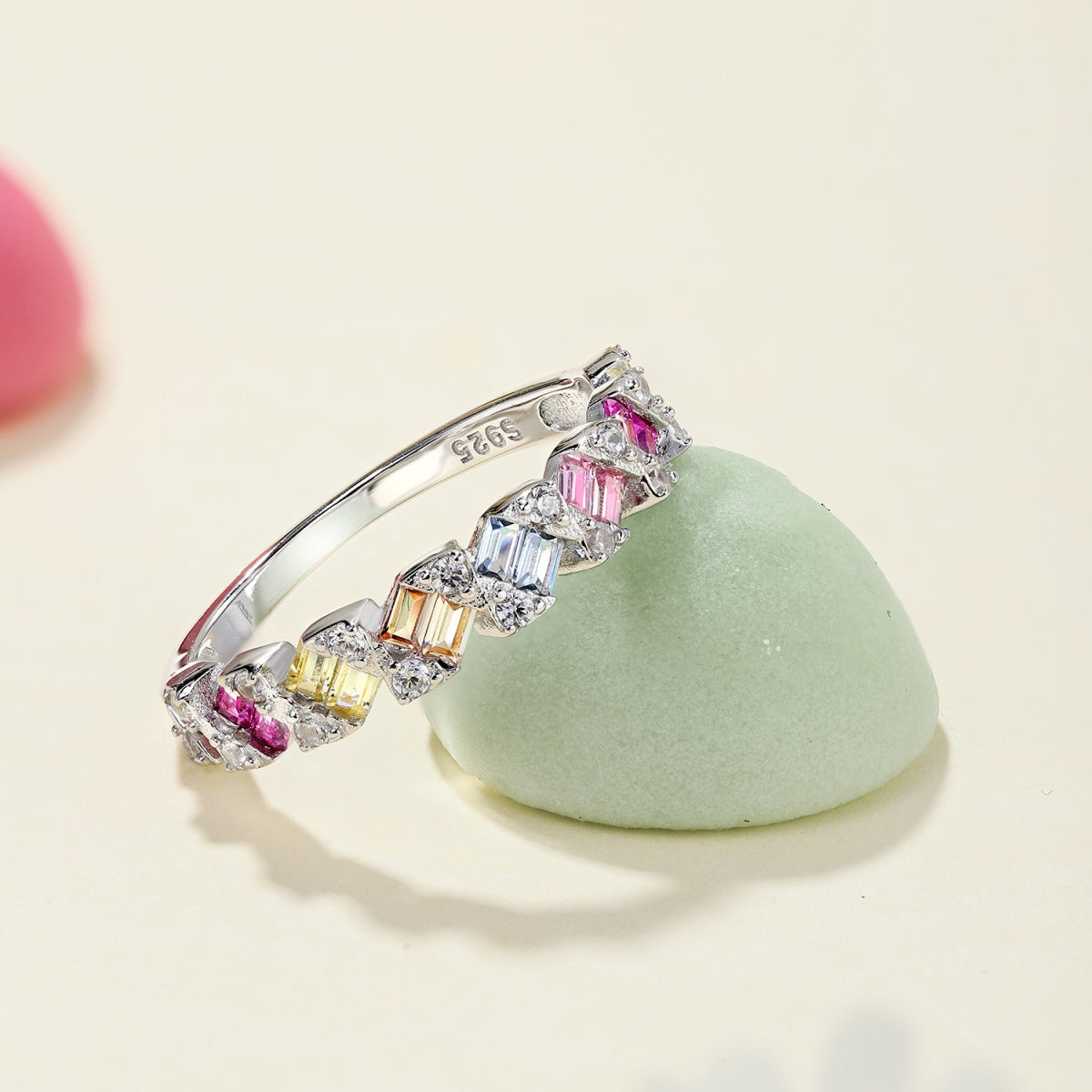 [Polaidi Jewelry]Delicate Vibrant Emerald Cut Daily Ring