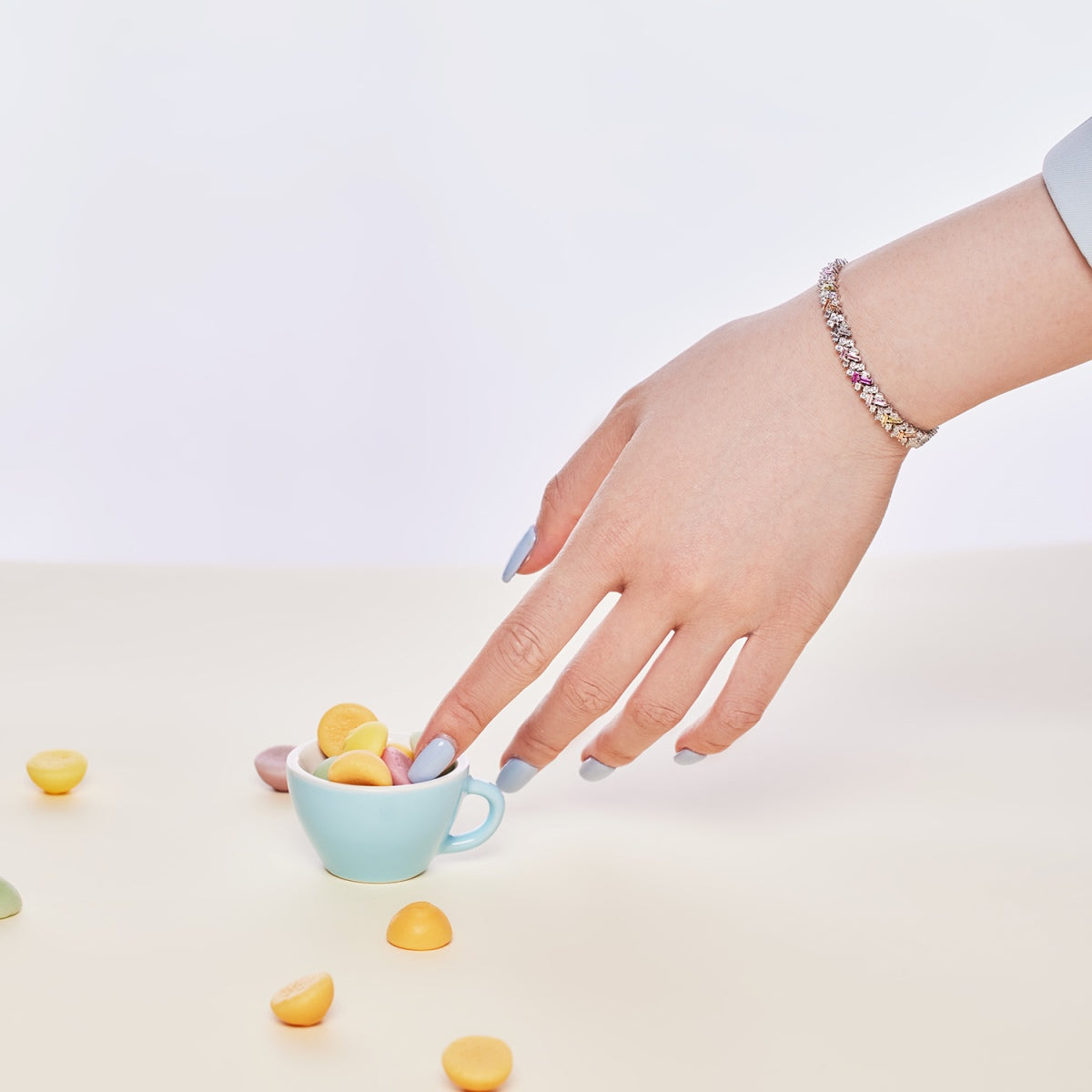 [Polaidi Jewelry]Dazzling Unique Multi Shape Daily Bracelet