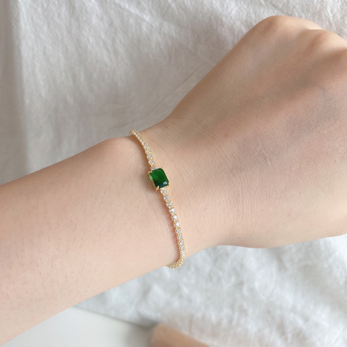 [Polaidi Jewelry]1.0 Carat Unique Emerald Cut Banquet Bracelet