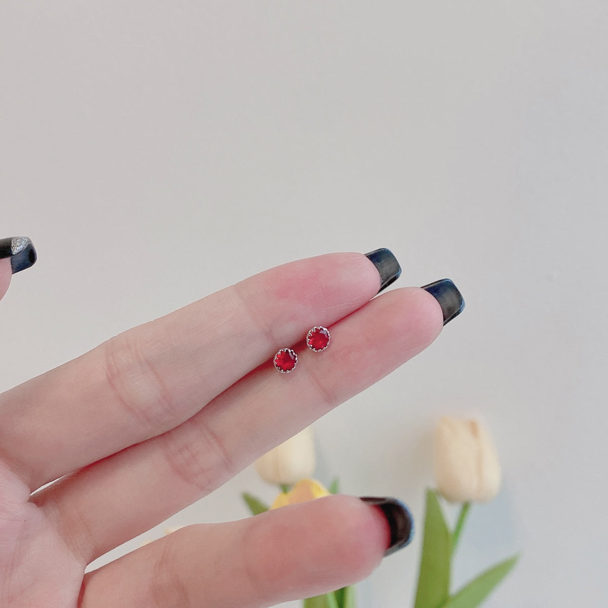 [Polaidi Jewelry]Sparkling Colorful Round Shape Earrings