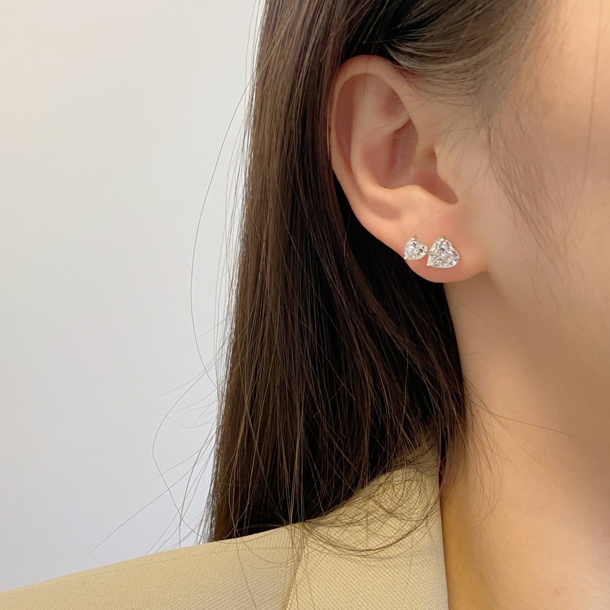 [Polaidi Jewelry]Double Heart-Shape Classic Princess Style Earrings