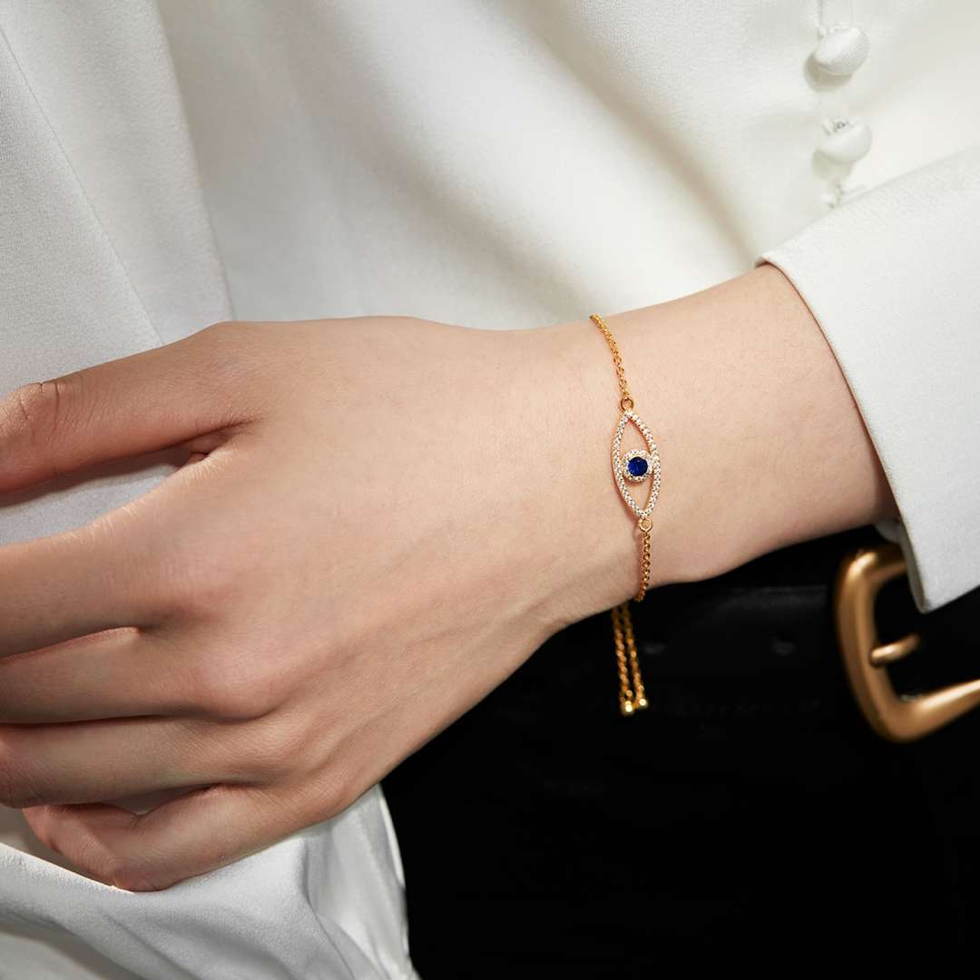 [Polaidi Jewelry]Devil's Eye Hollow Design Bracelet