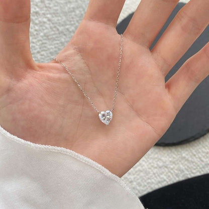 [Polaidi Jewelry]Heart Shape Main Stone Pendant Collarbone Necklace