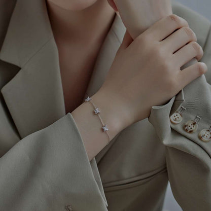 [Polaidi Jewelry]Radiant Butterfly Shape Necklace