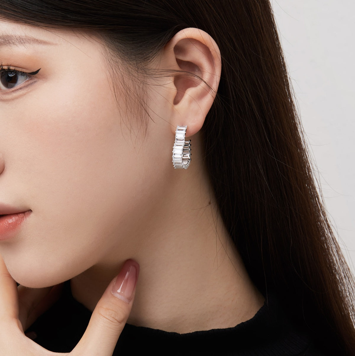 [Polaidi Jewelry]Radiant Heart Cutout Earrings