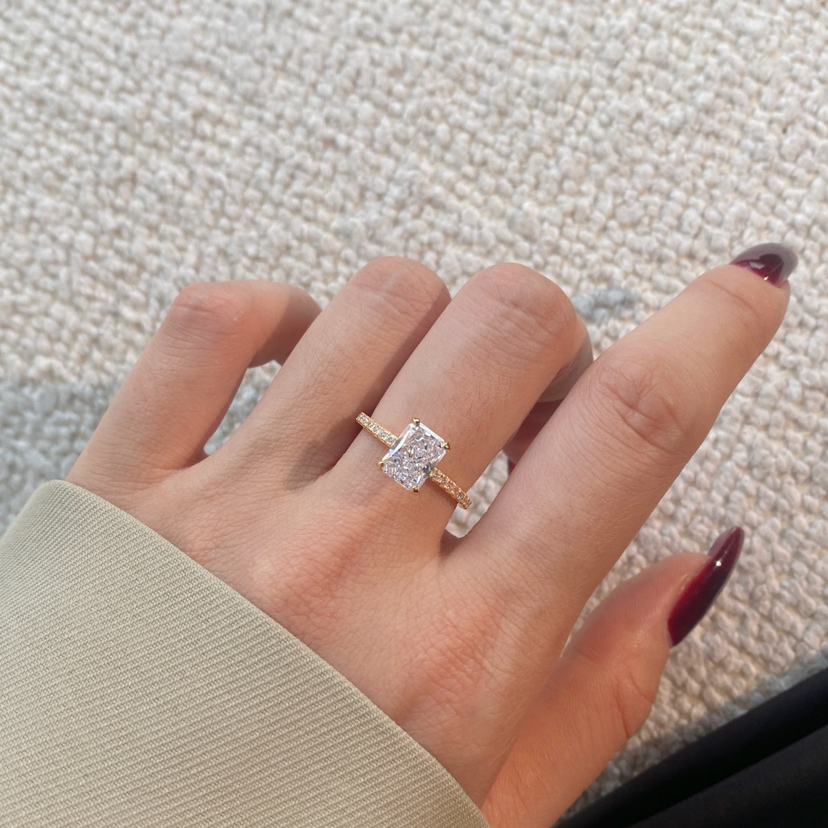 [Polaidi Jewelry]2.0 Carat Dazzling Sparkling Radiant Cut Party Ring