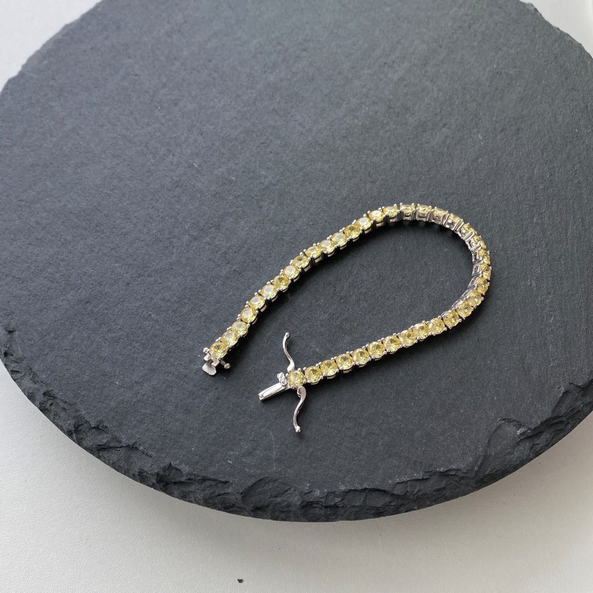 [Polaidi Jewelry]Ornate Dazzling Round Cut Tennis Bracelet