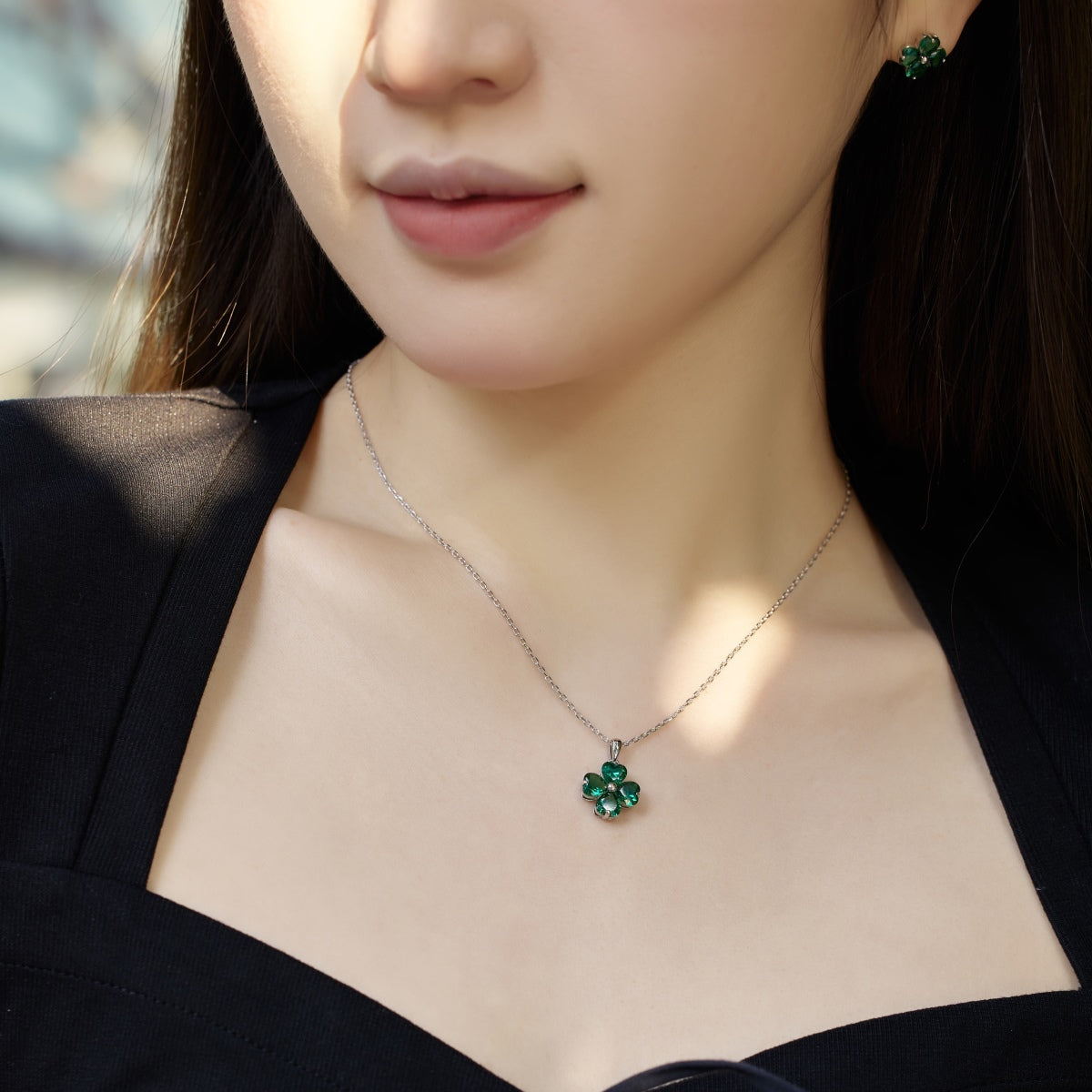 [Polaidi Jewelry]Heart-Shaped Four-Leaf Clover Bead Necklace