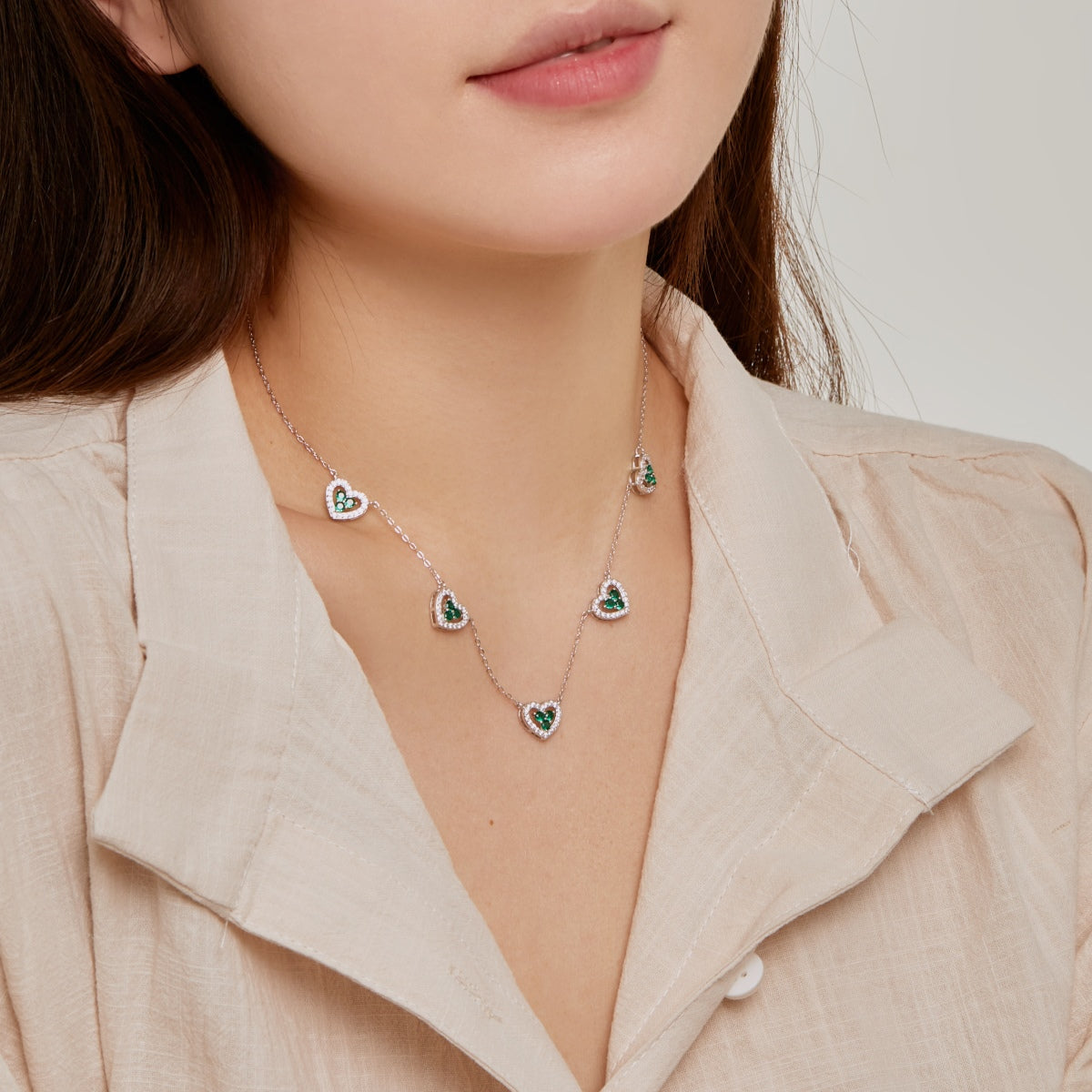 [Polaidi Jewelry]Sparkling Five Heart Necklace