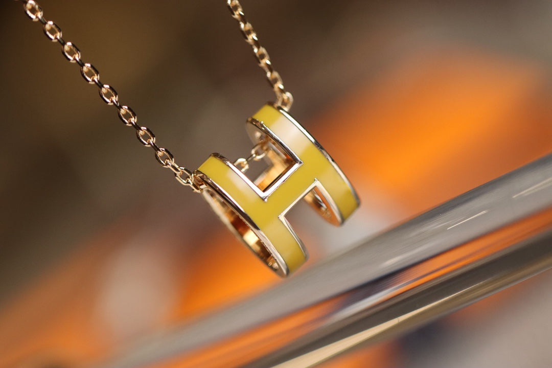 [：Polaidi Jewelry]POP H PEDANT PINK GOLD