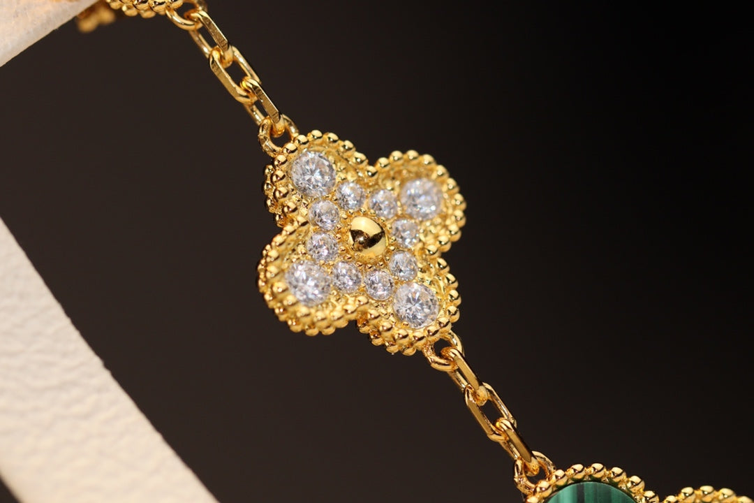 [Polaidi Jewelry]CLOVER EARRINGS GOLD MALACHITE DIAMOND 3 MOTIF