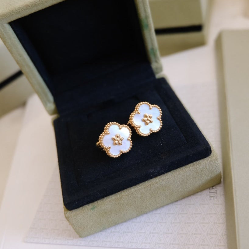 [Polaidi Jewelry]LUCKY WHITE MOP EARRINGS