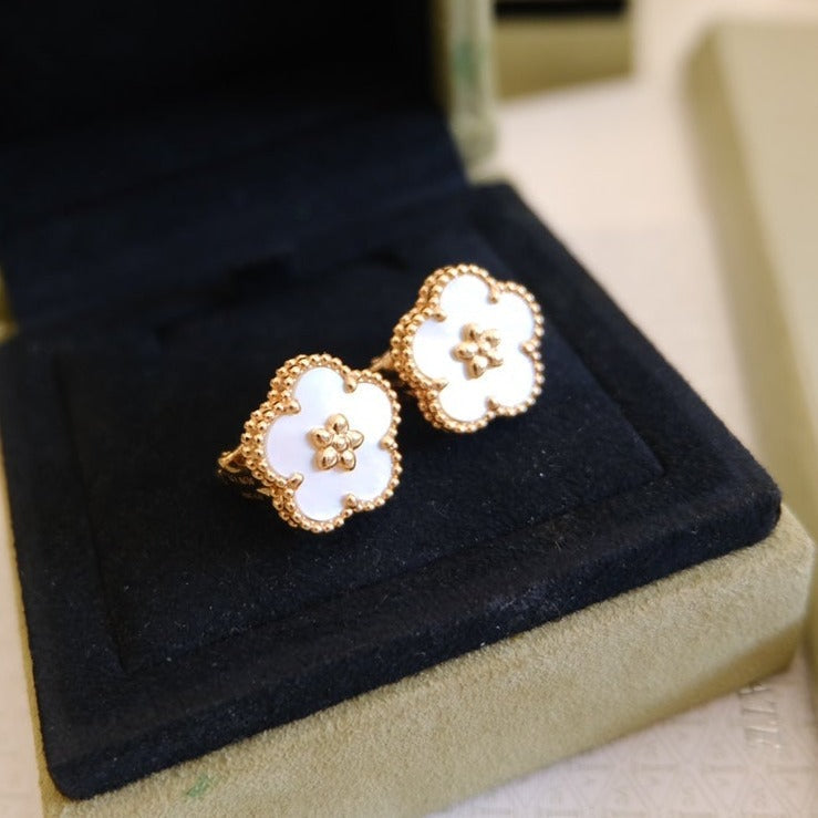 [Polaidi Jewelry]LUCKY WHITE MOP EARRINGS
