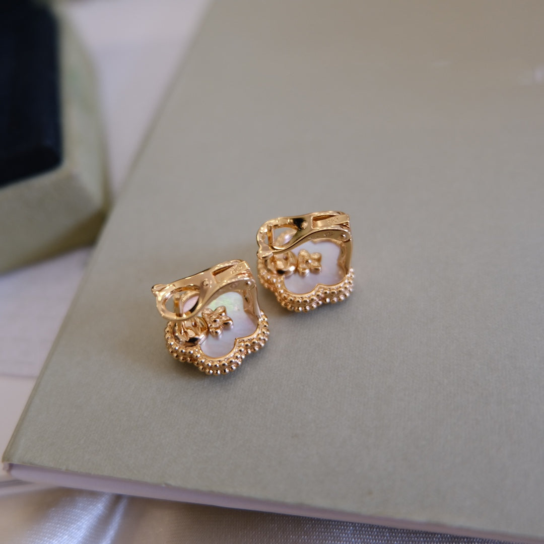 [Polaidi Jewelry]LUCKY WHITE MOP EARRINGS