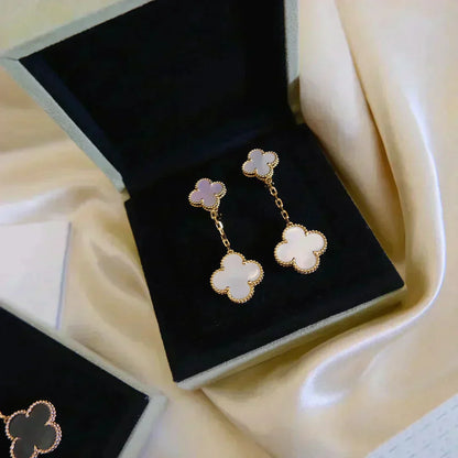 [：Polaidi Jewelry]CLOVER 2 MOTIF WHITE MOP EARRINGS