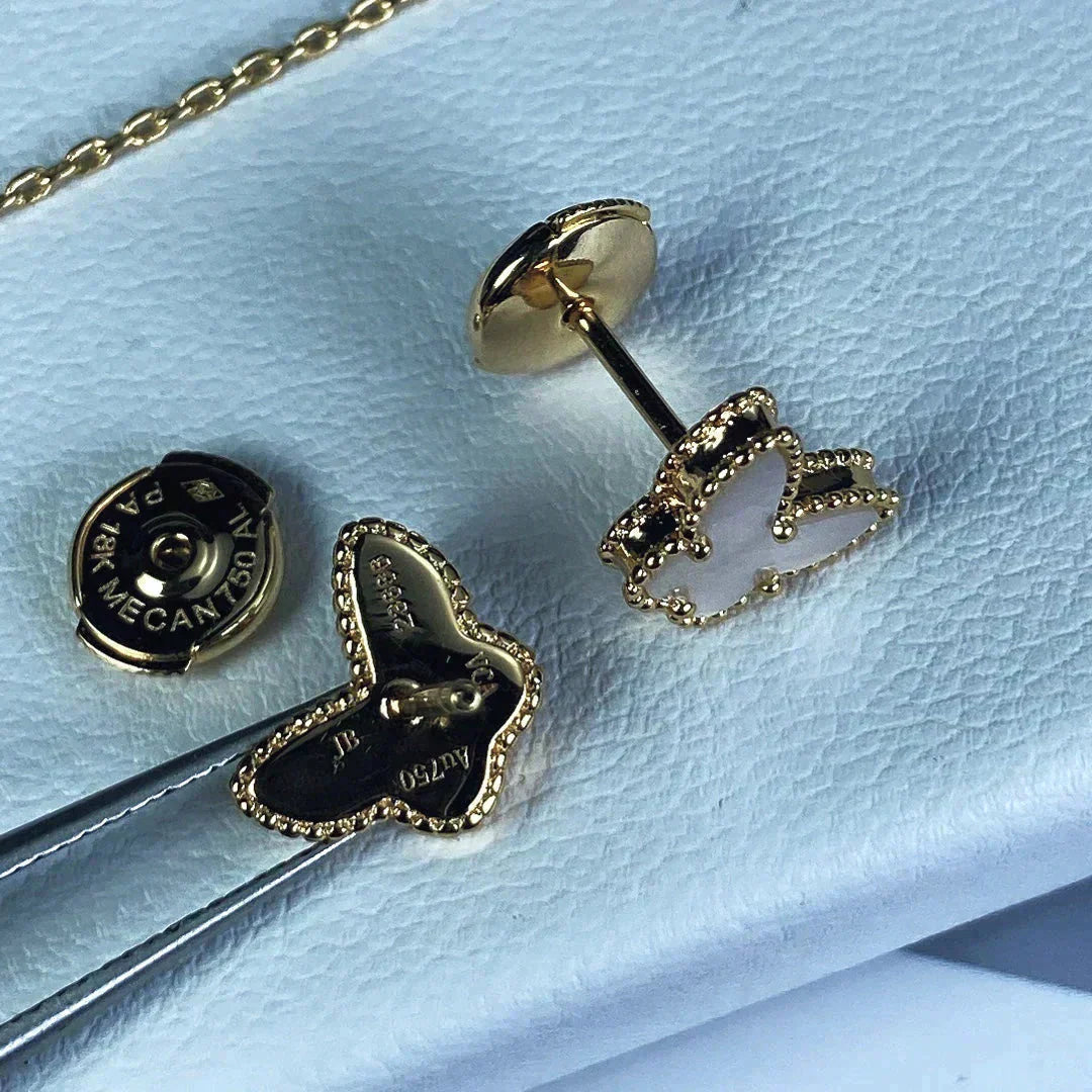[Polaidi Jewelry]SWEET BUTTERFLY MOP EARSTUDS