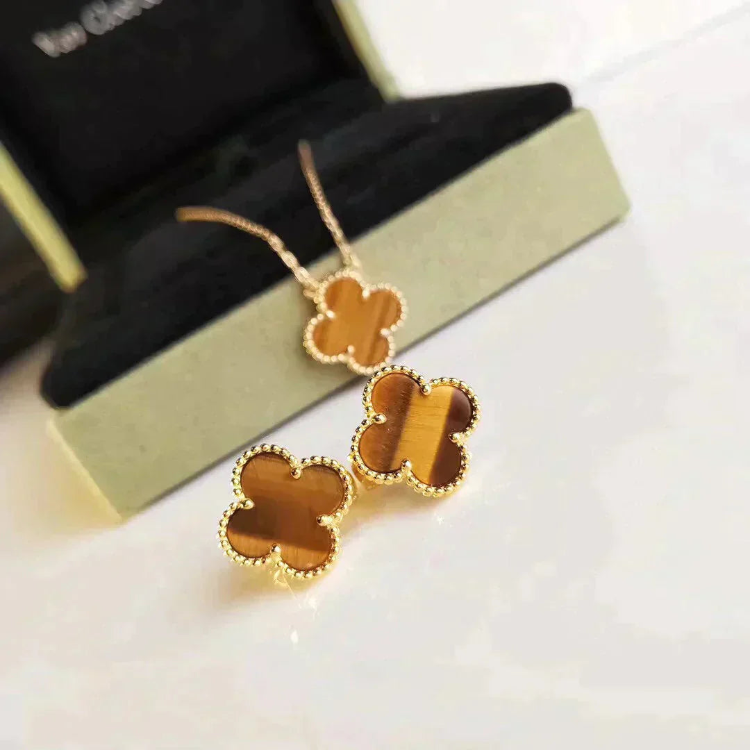 [Polaidi Jewelry]CLOVER MEDIUM 1 MOTIFS TIGER EYE EARRINGS