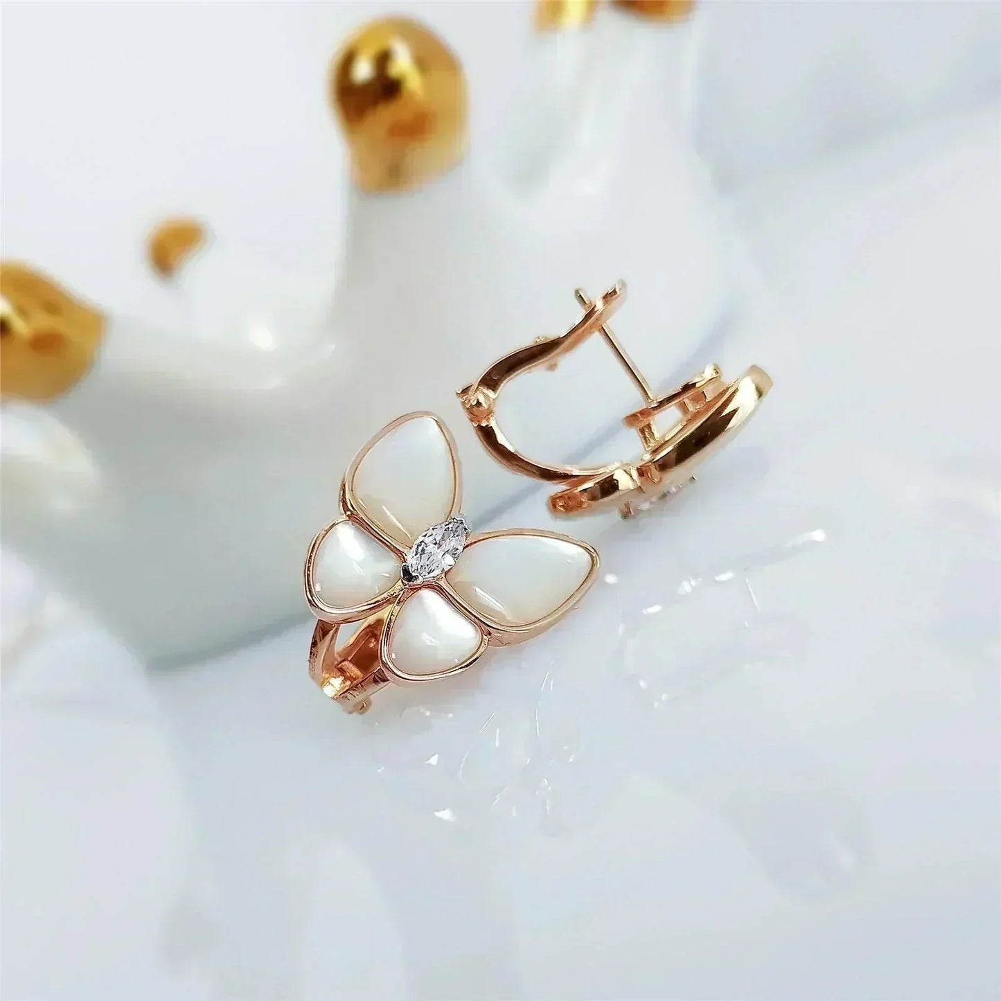 [Polaidi Jewelry]BUTTERFLY MOP DIAMOND EARRINGS