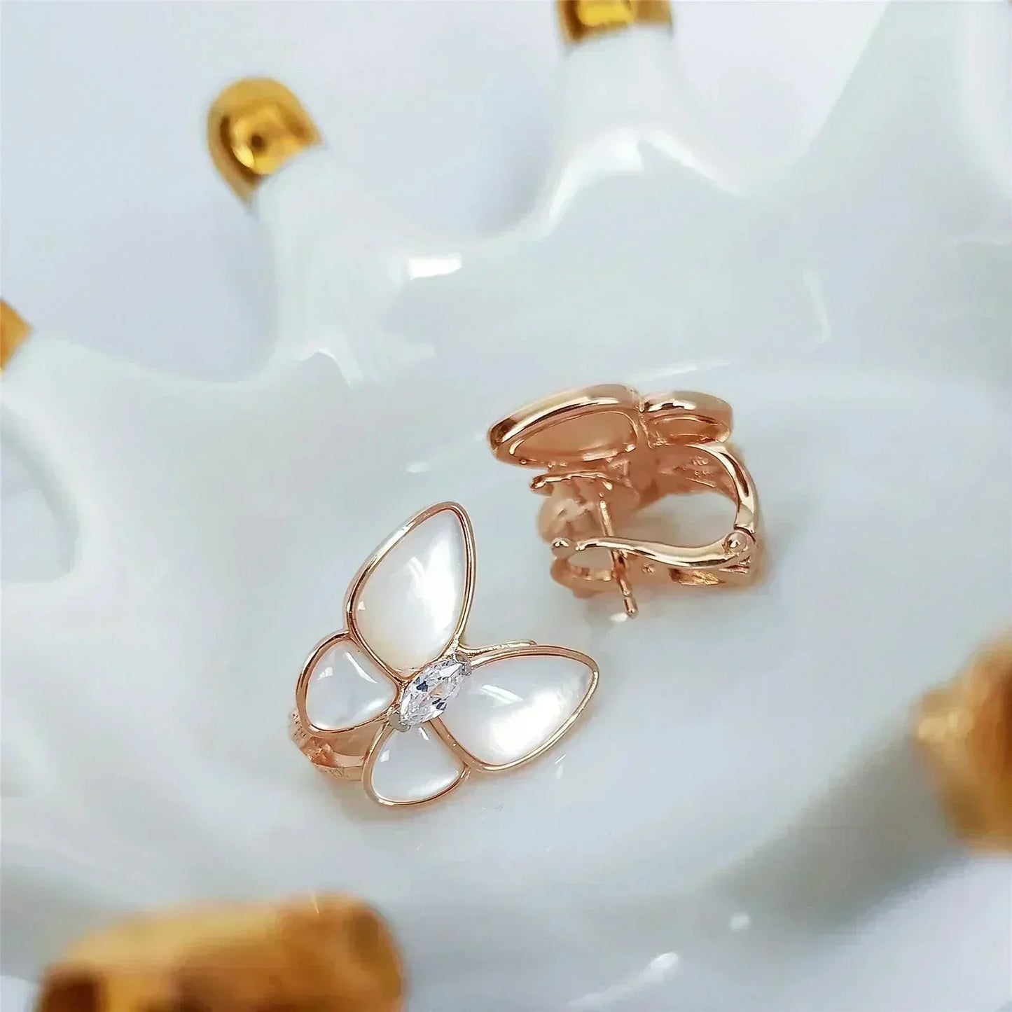 [：Polaidi Jewelry]BUTTERFLY MOP DIAMOND EARRINGS