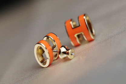 [Polaidi Jewelry]MINI POP H EARRINGS ORANGE