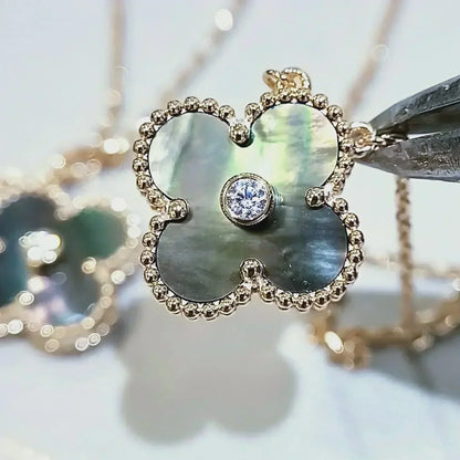 [：Polaidi Jewelry]CLOVER 15MM DIAMOND AND MOTHER-OF-GREY NECKLACE
