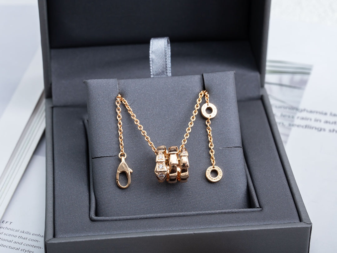 [Polaidi Jewelry]SERPENTI PINK GOLD NECKLACE DIAMOND
