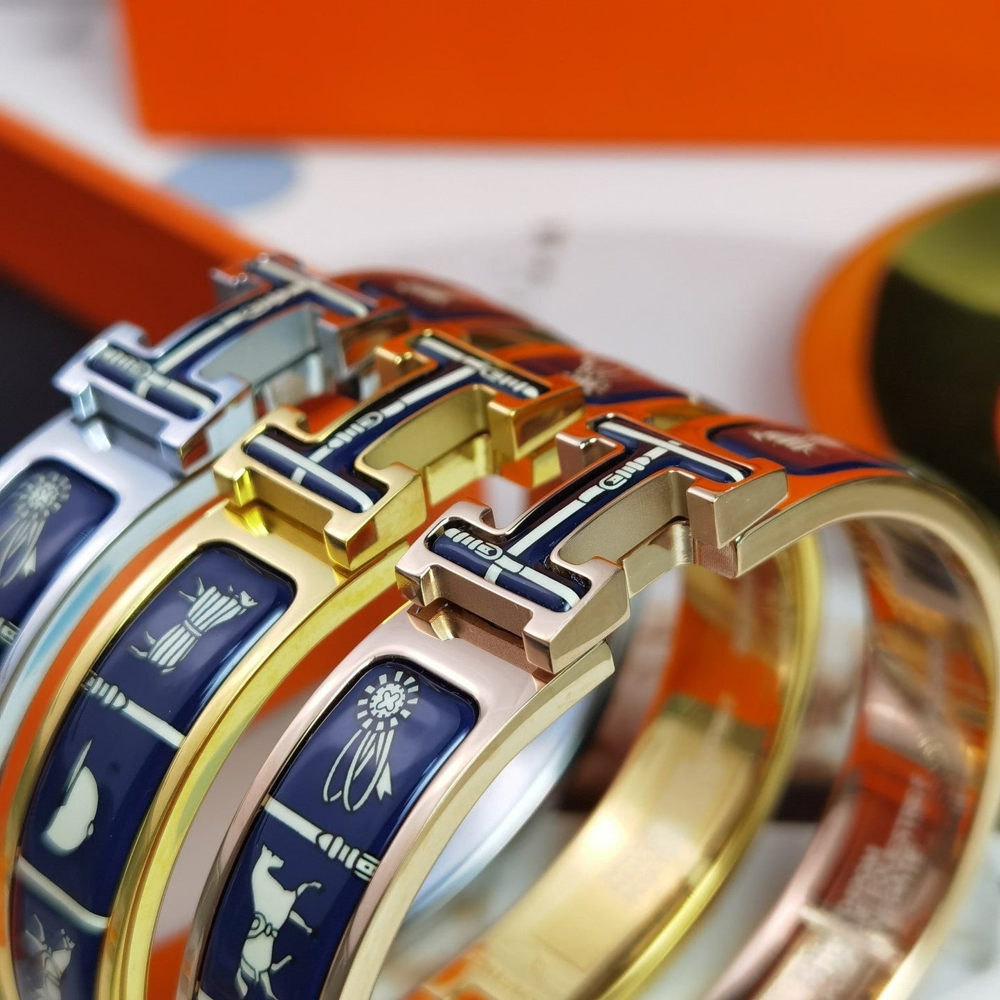 [Polaidi Jewelry]H COUVERTURES DARK BLUE BRACELET