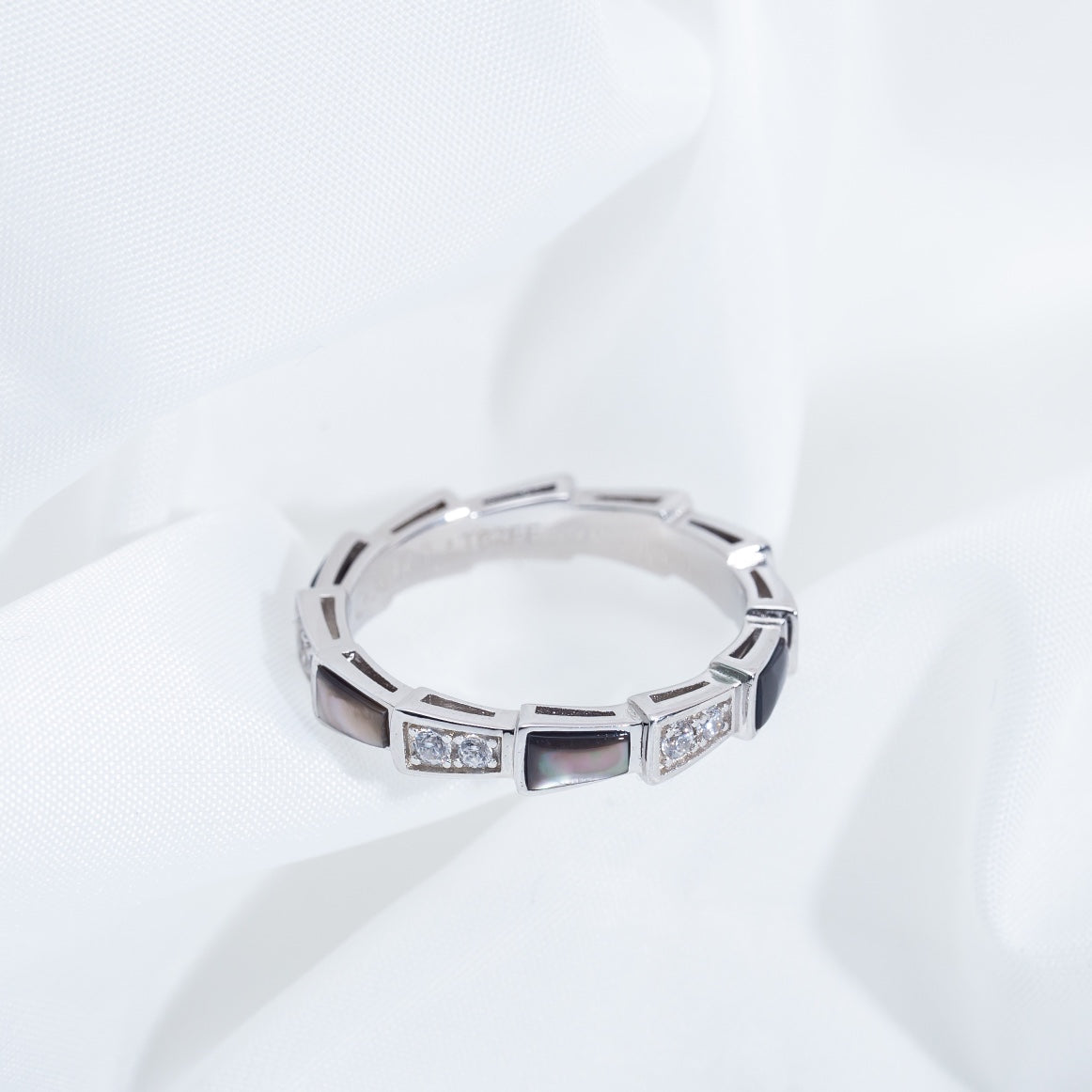 [Polaidi Jewelry]SERPENTI RING SILVER  DIAMOND BLACK MOP 3MM