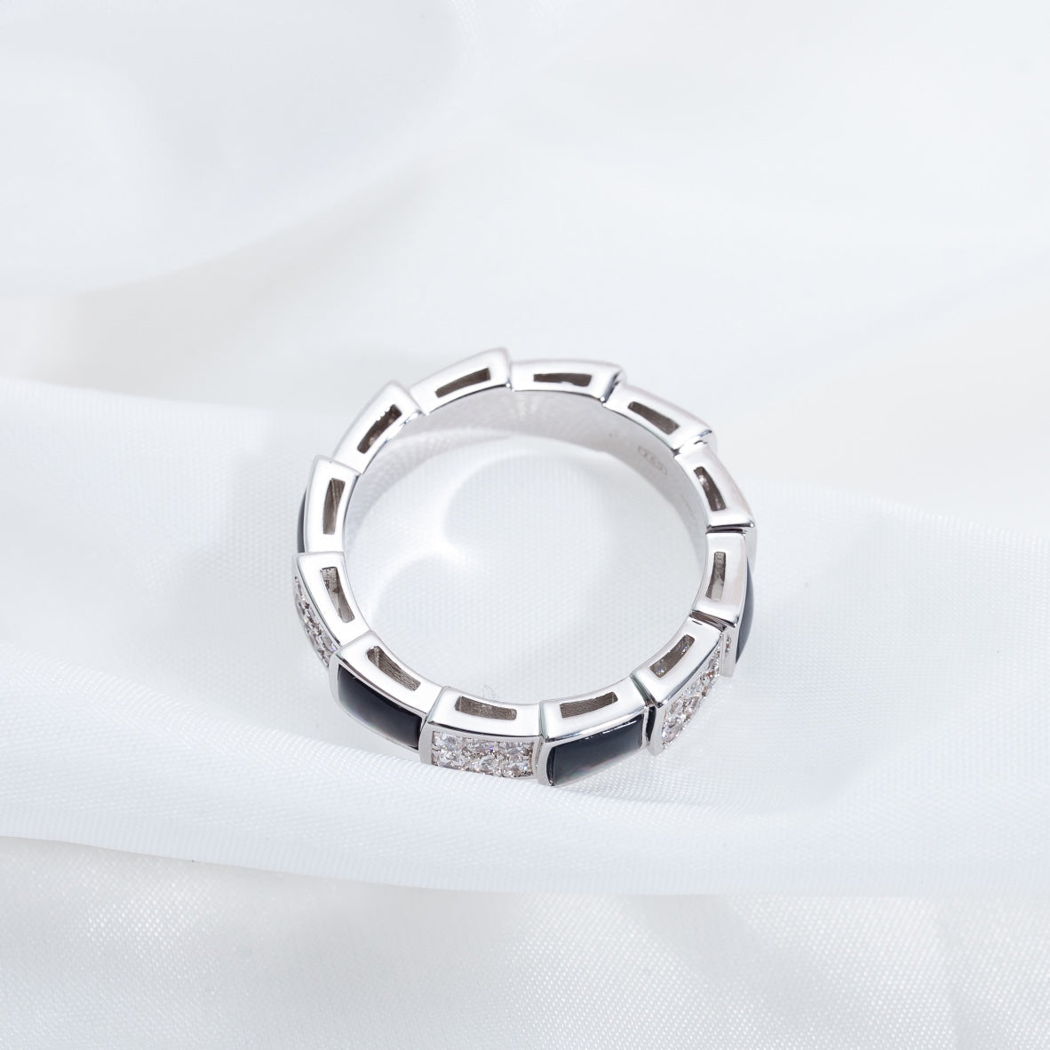 [Polaidi Jewelry]SERPENTI RING SILVER DIAMOND BLACK MOP 4MM