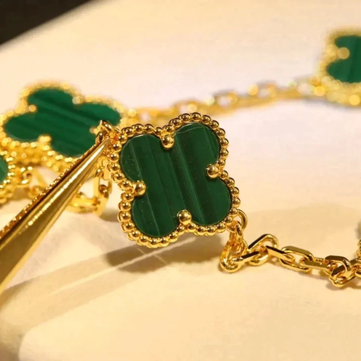 [：Polaidi Jewelry]CLOVER 5 MOTIFS MALACHITE BRACELET
