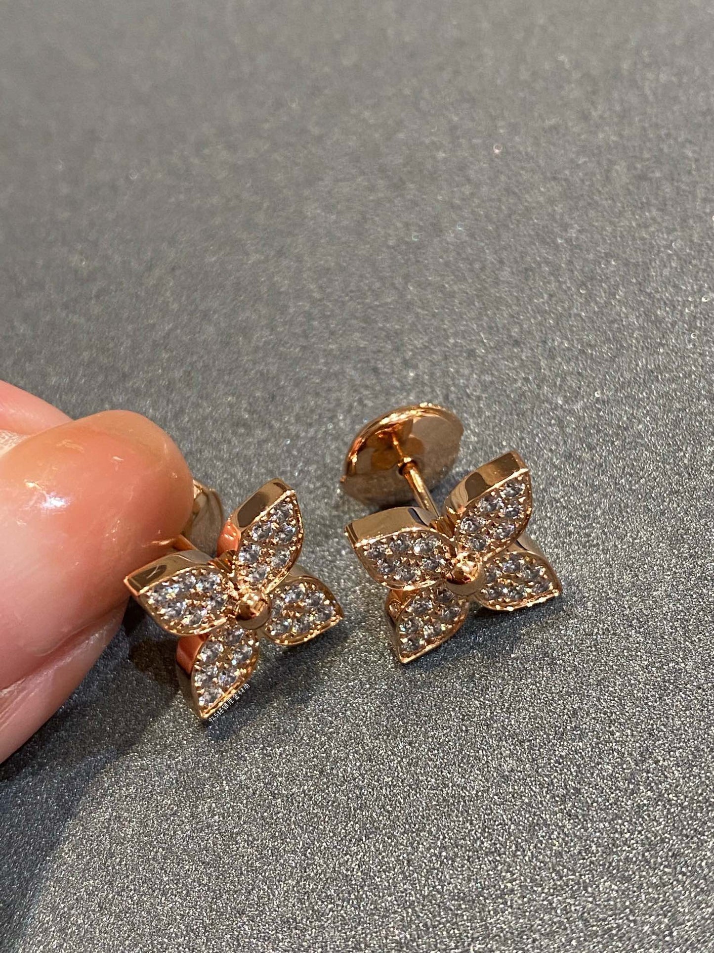 [Polaidi Jewelry]STAR DIAMOND EARRINGS
