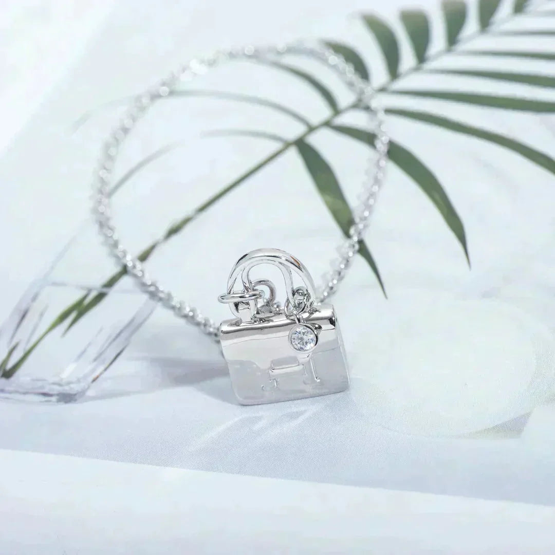 [Polaidi Jewelry]AMULETTE PEDANT SILVER NECKLACE