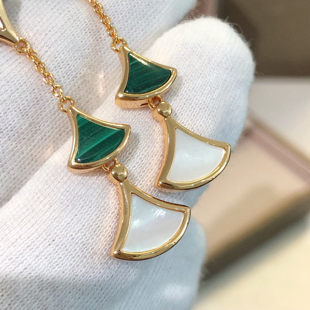 [Polaidi Jewelry]DREAM EARRINGS 3 MOTIFS MALACHITE MOP PINK GOLD