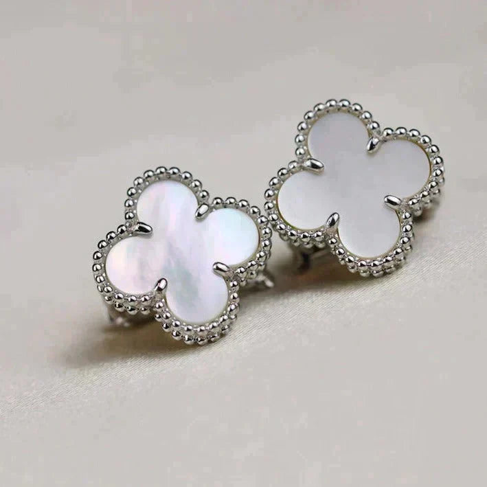 [Polaidi Jewelry]CLOVER MEDIUM 1 MOTIFS  WHITE MOP EARRINGS SILVER