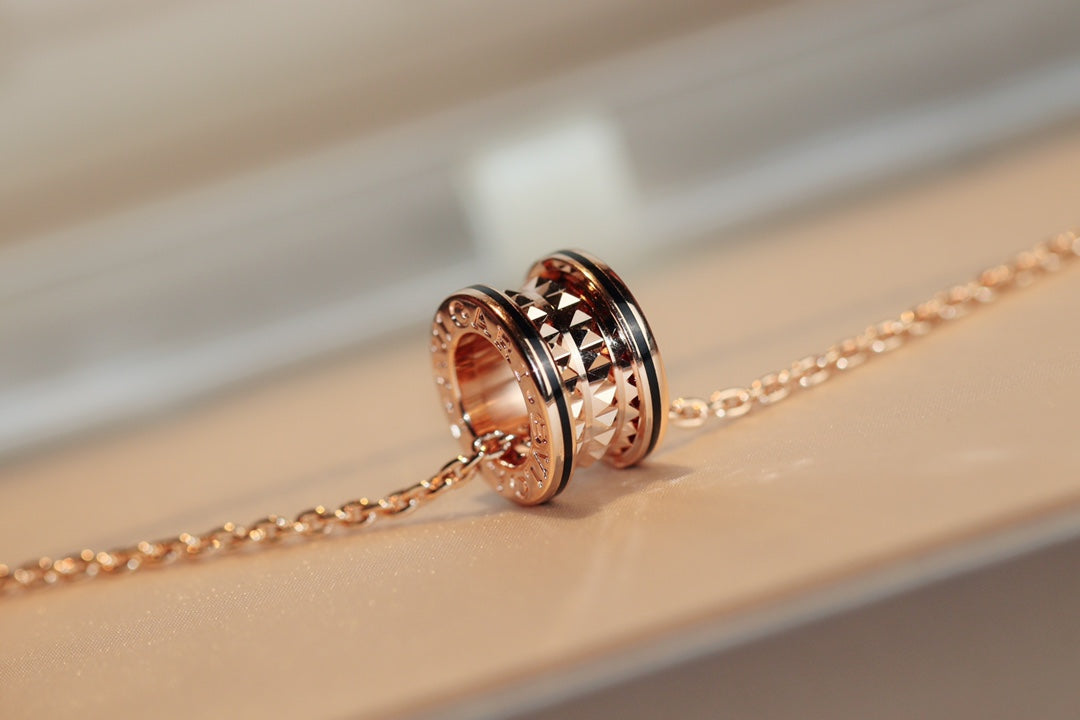 [Polaidi Jewelry]ZERO 1 ROCK PEDANT PINK GOLD BLACK NECKLACE