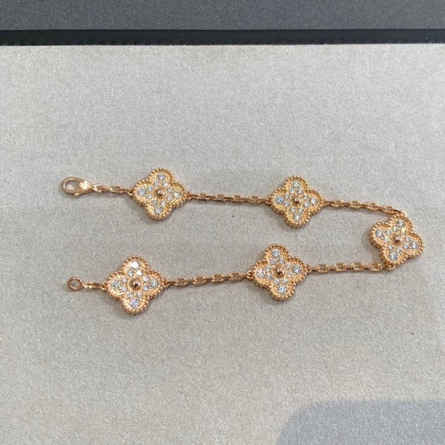 [Polaidi Jewelry] CLOVER 5 MOTIF FULL DIAMOND BRACELET COLLECTION