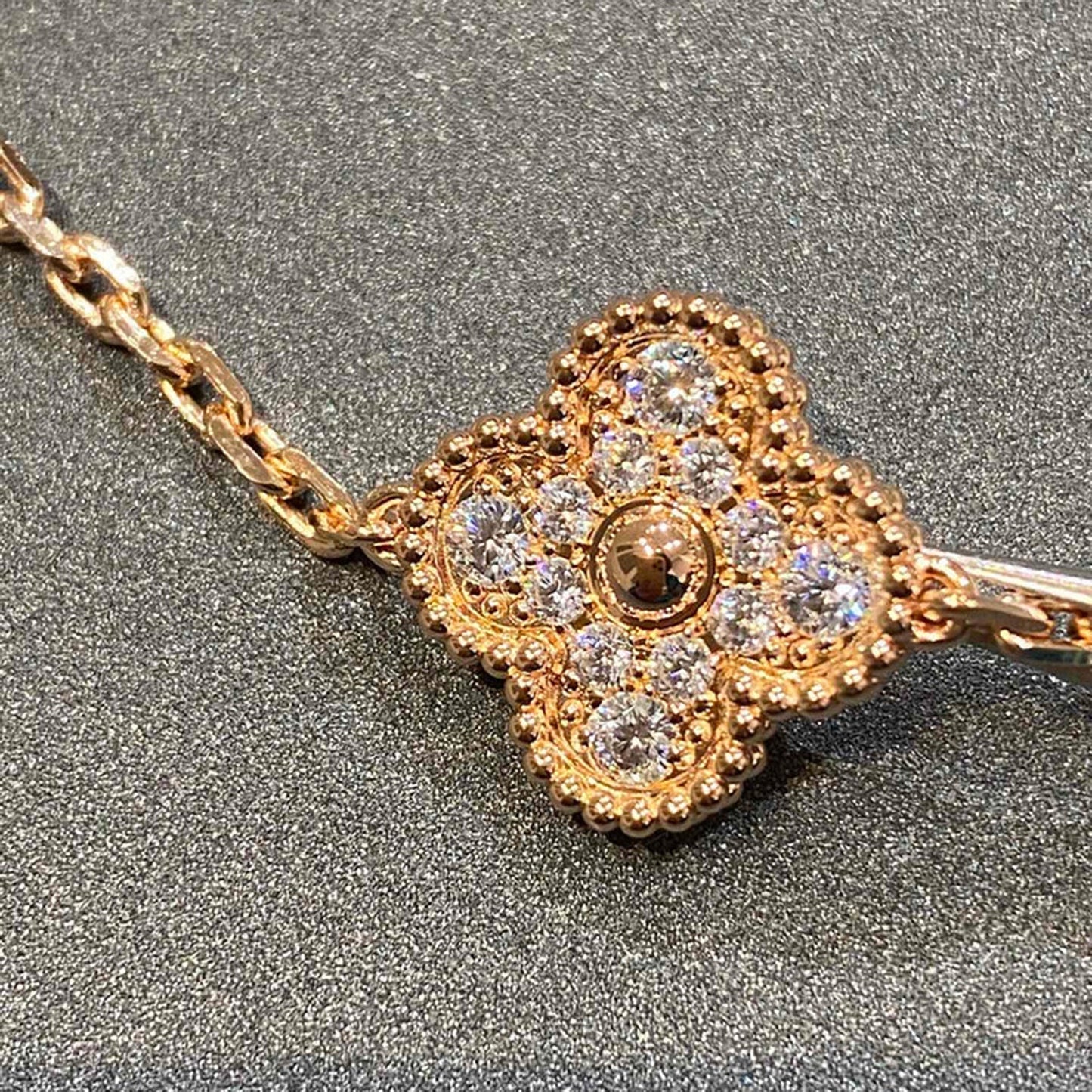 [Polaidi Jewelry] CLOVER 5 MOTIF FULL DIAMOND BRACELET COLLECTION