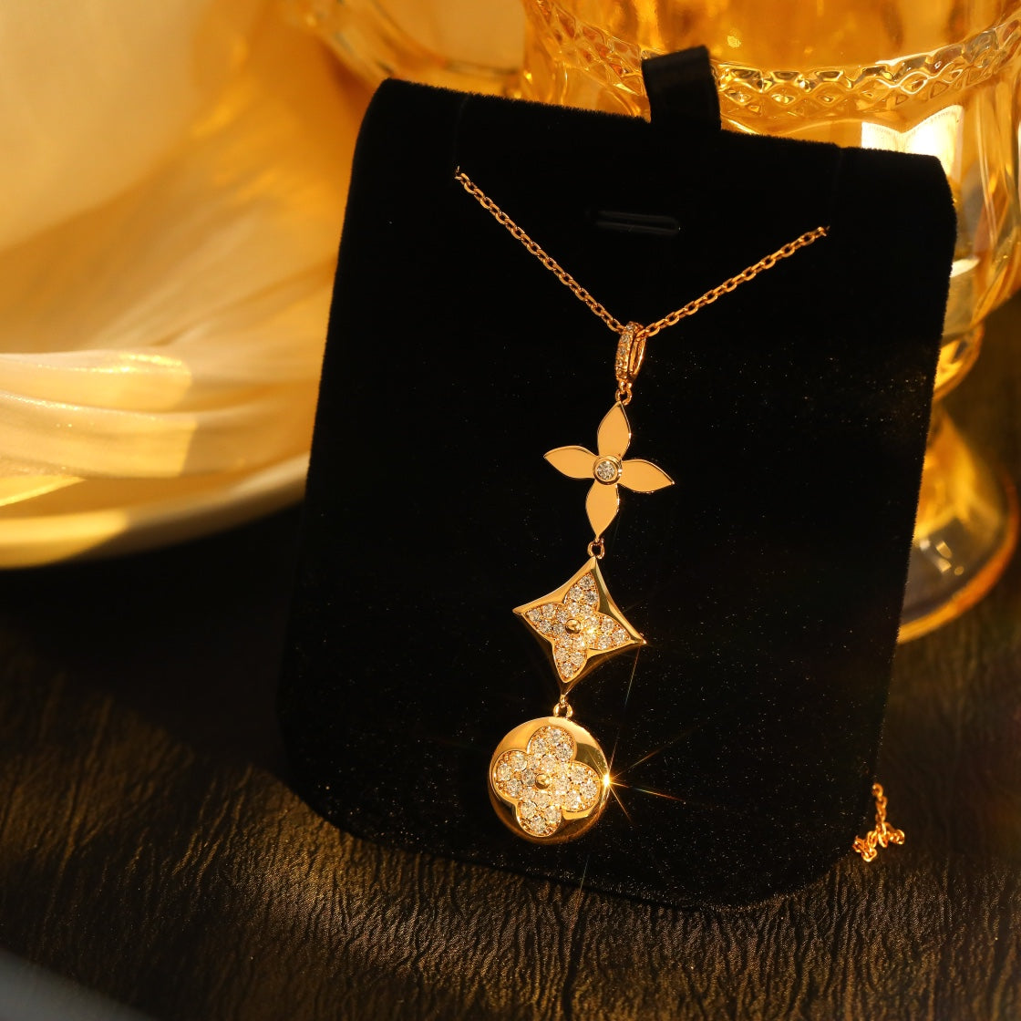 [：Polaidi Jewelry]スターアンドサン ダイヤモンドピンクゴールドネックレス