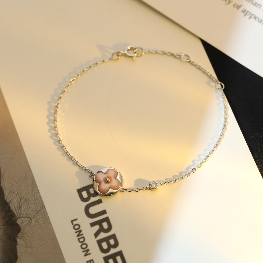 [：Polaidi Jewelry]SUN MOTIF PINK MOP SILVER BRACELET