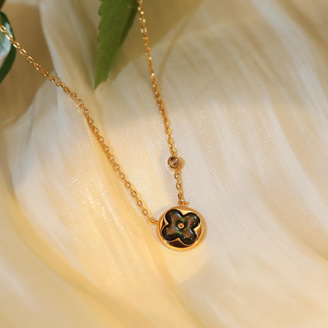 [Polaidi Jewelry]SUN PEDANT PINK GOLD 1 DIAMOND NECKLACE