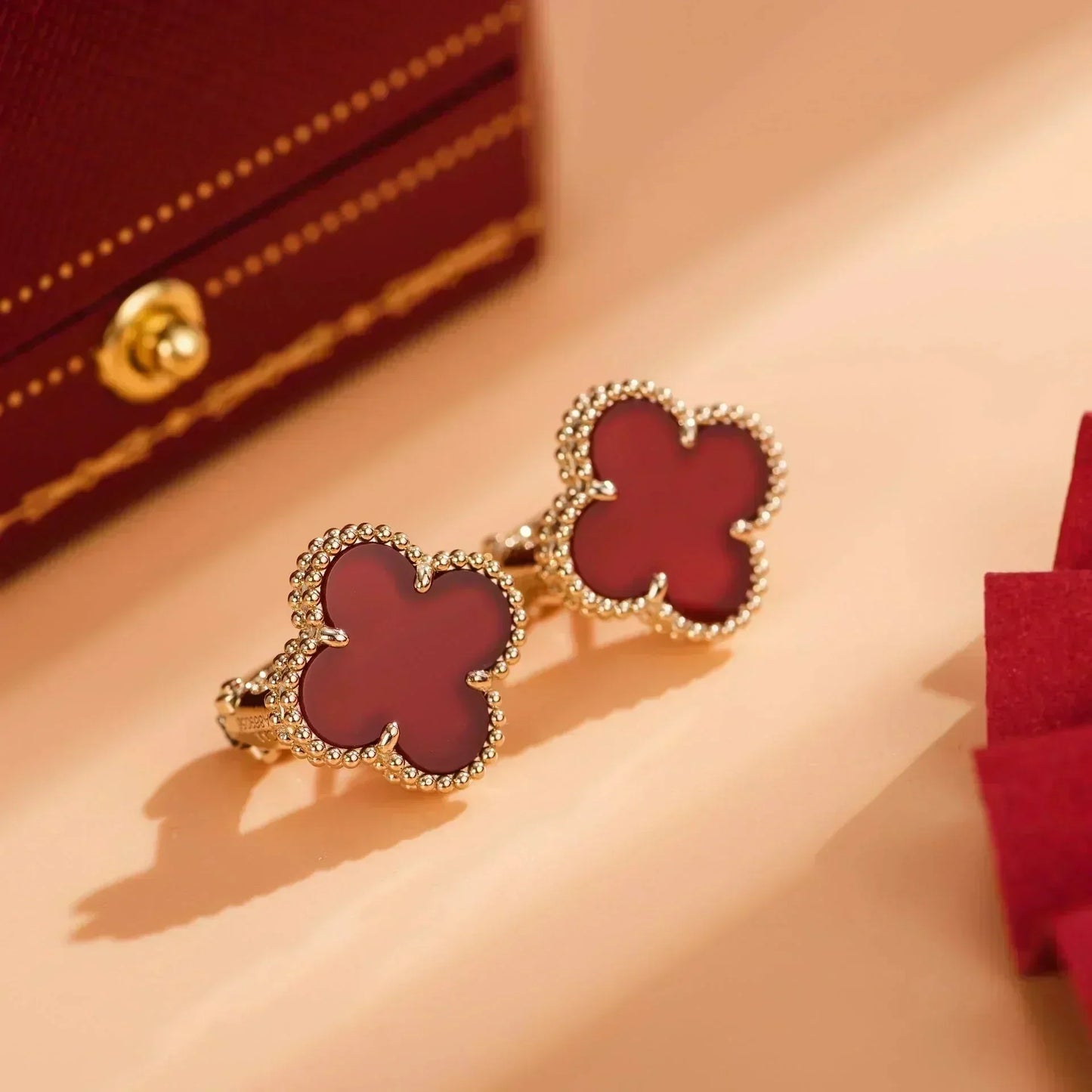 [Polaidi Jewelry]CLOVER MEDIUM 1 MOTIFS CARNELIAN  EARRINGS