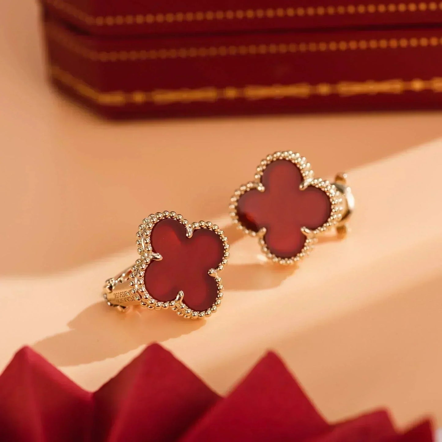 [Polaidi Jewelry]CLOVER MEDIUM 1 MOTIFS CARNELIAN  EARRINGS